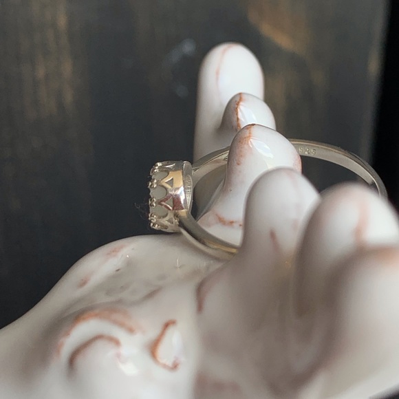 White Druzy Quartz Ring SS-NWOT - Picture 3 of 8
